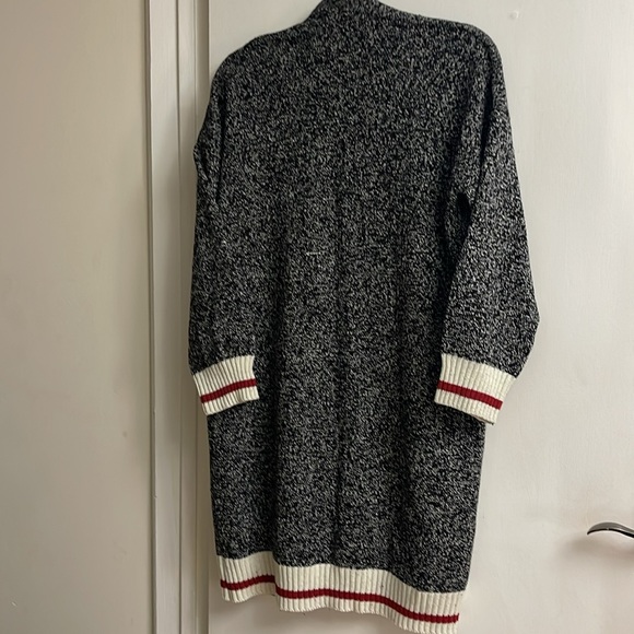 Studio 94 - Picture 11 of 11